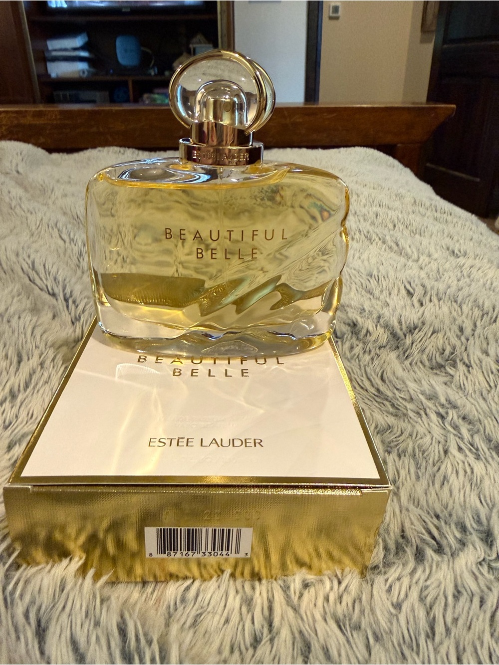 Estée Lauder Beautiful Belle Gift Set — Cream & Gold - Picture 6 of 6